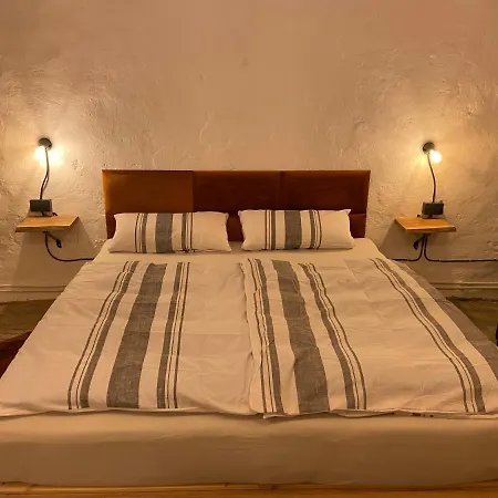Art Boutique Budget Apartment Im Hinterhof Menden Altstadt Экстерьер фото
