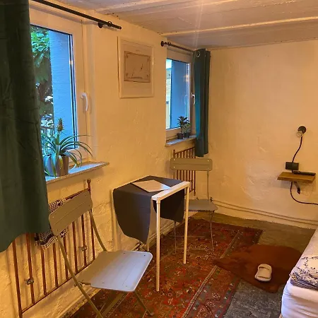 Art Boutique Budget Apartment Im Hinterhof Menden Altstadt Экстерьер фото