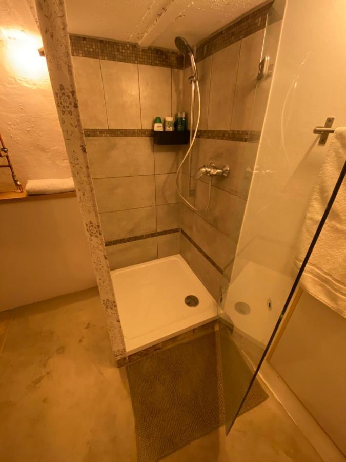 Apartment Art Boutique Budget Im Hinterhof Altstadt *